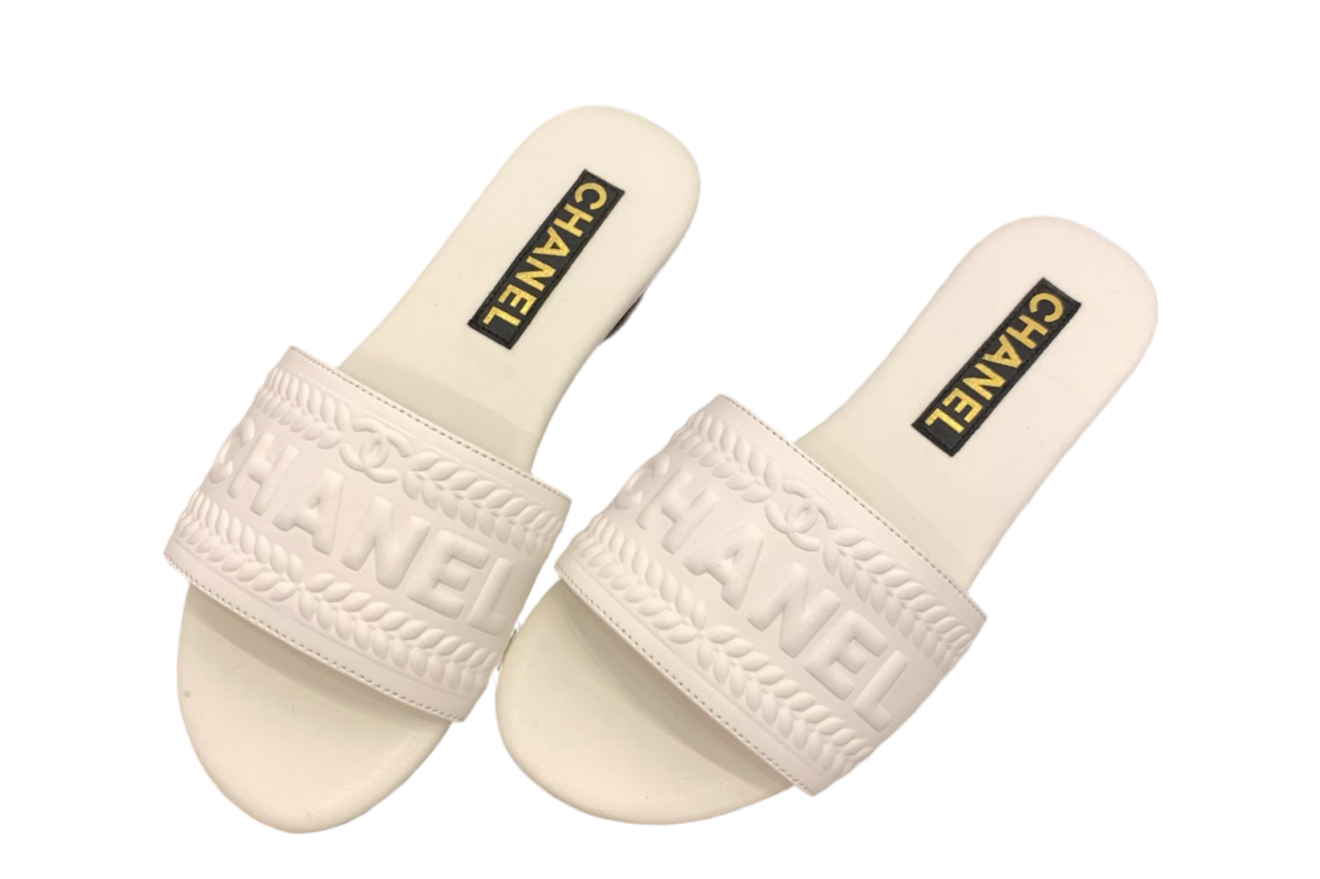 Sandals Chanel