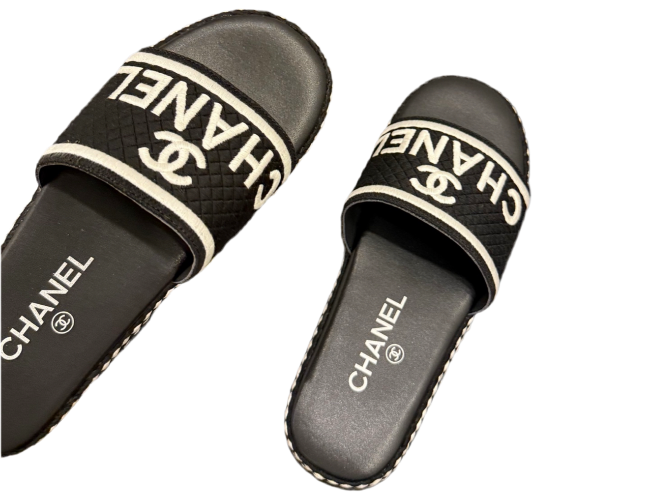 Sandals Chanel