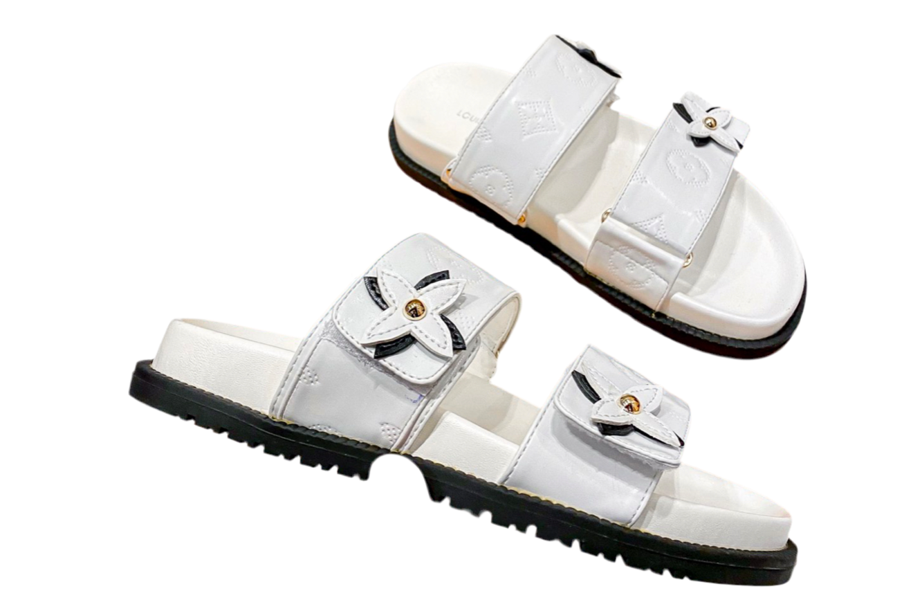 Sandals Louis Vuitton