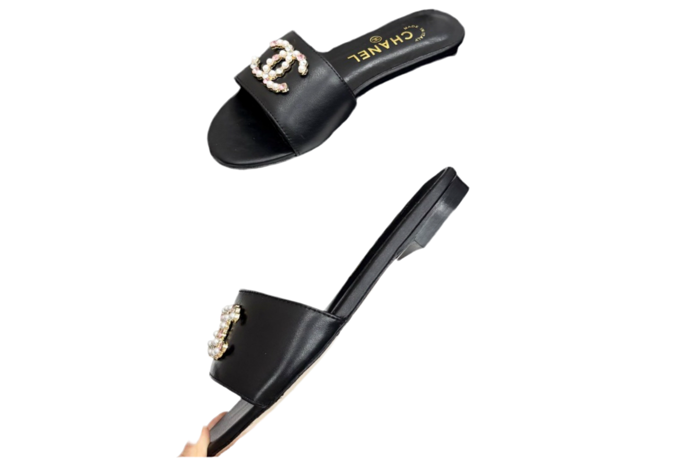 Sandals Chanel