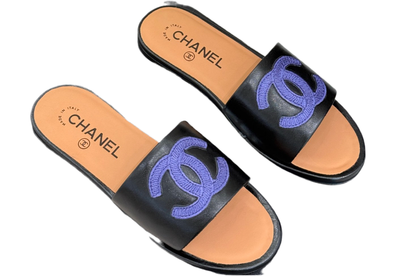 Sandals Chanel