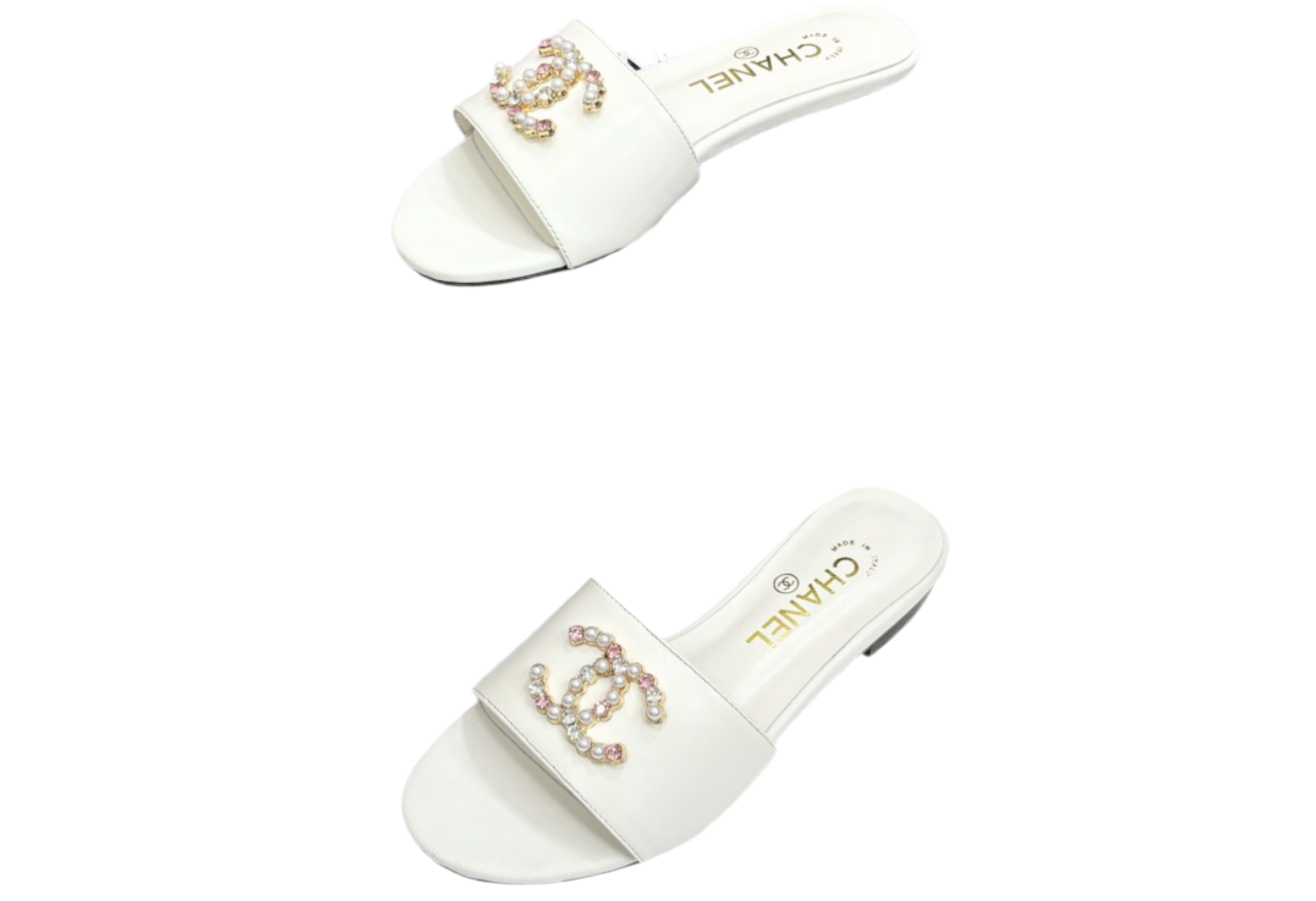 Sandals Chanel