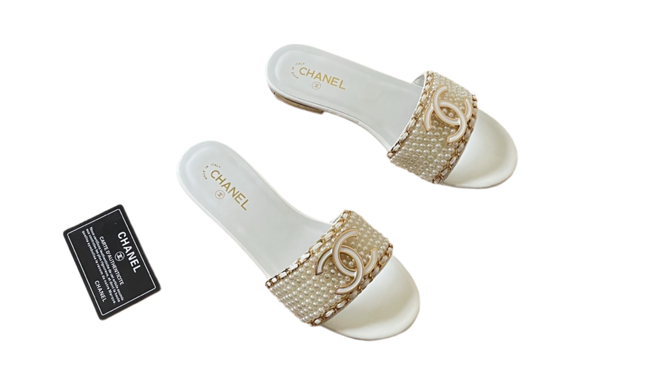Sandals Chanel