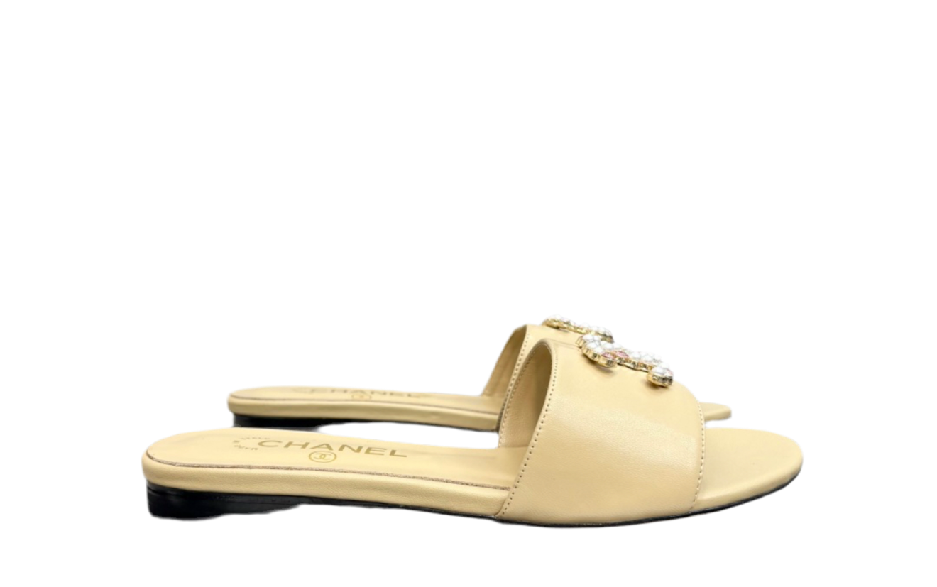 Sandals Chanel