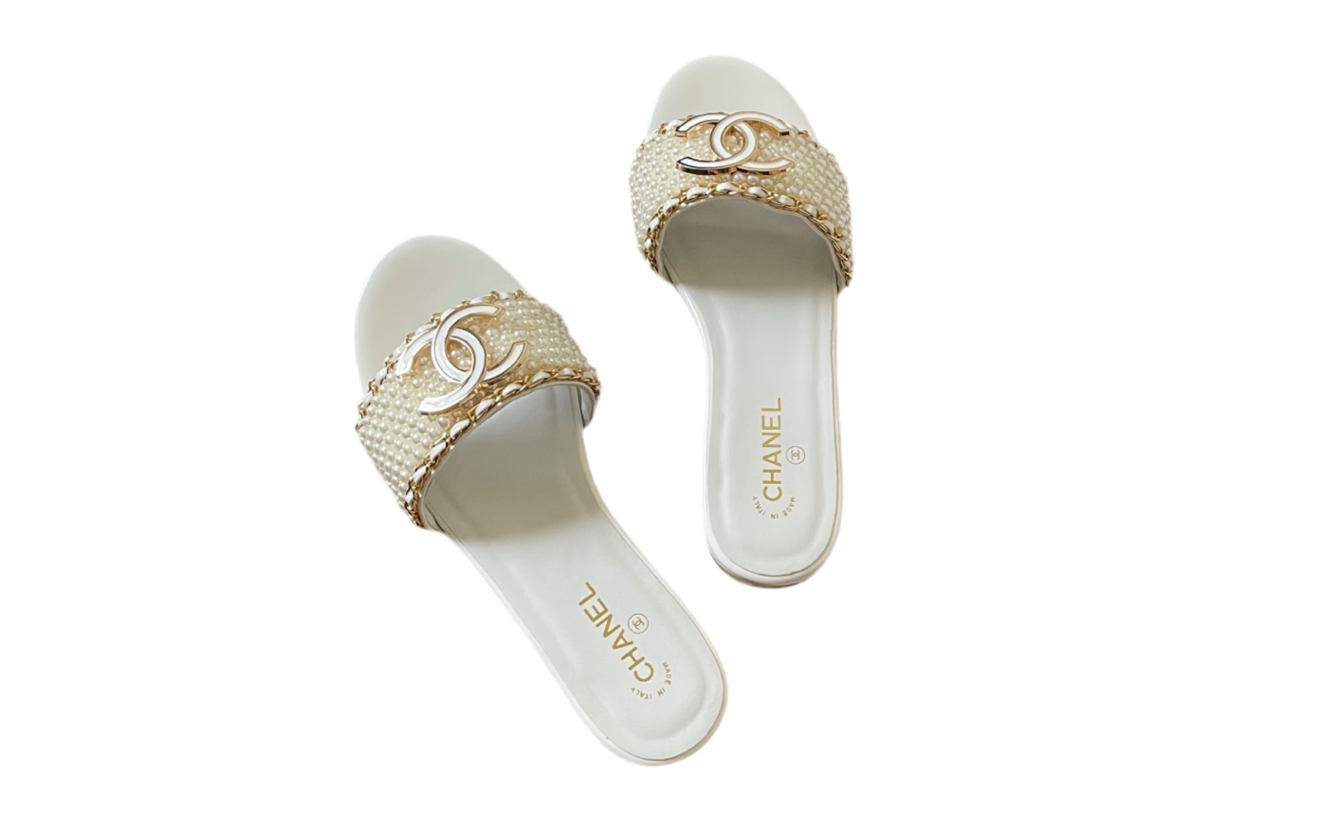 Sandals Chanel