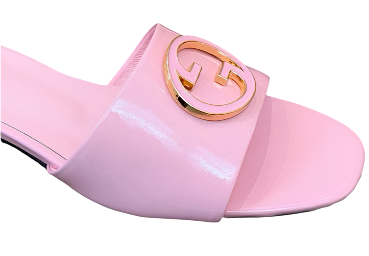 Sandals GUCCI