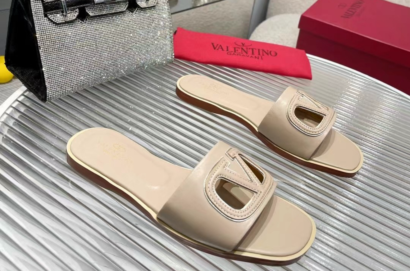 Sandals Valentino