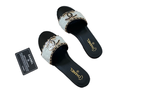 Sandals Chanel