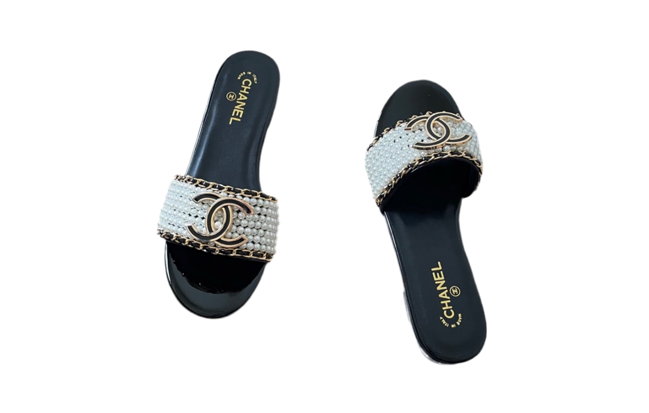 Sandals Chanel
