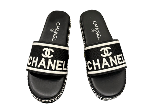 Sandals Chanel