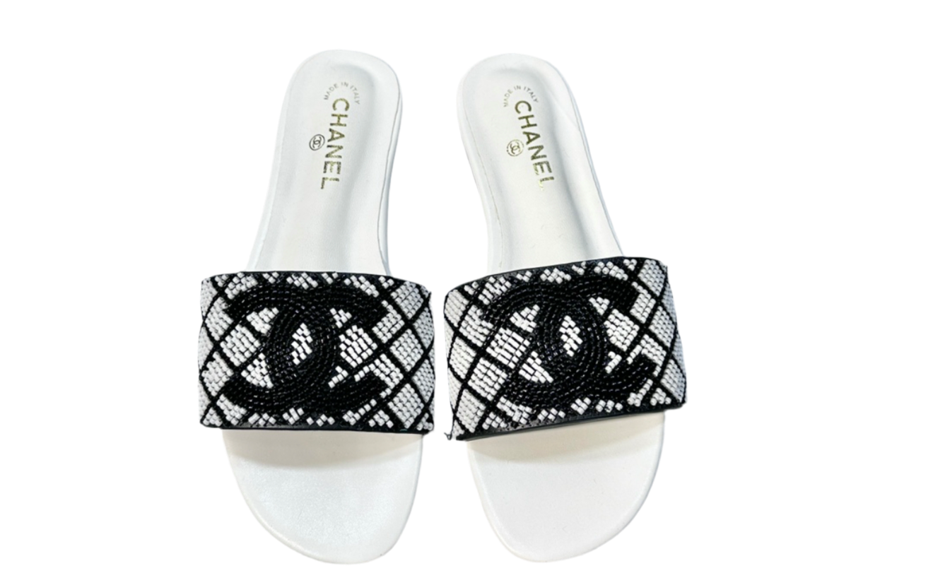Sandals Chanel