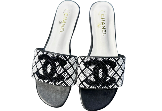 Sandals Chanel