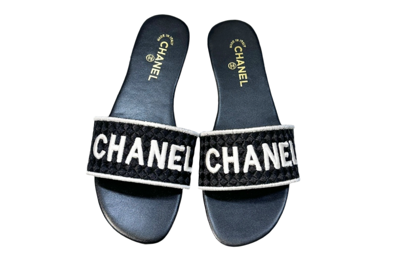 Sandals Chanel