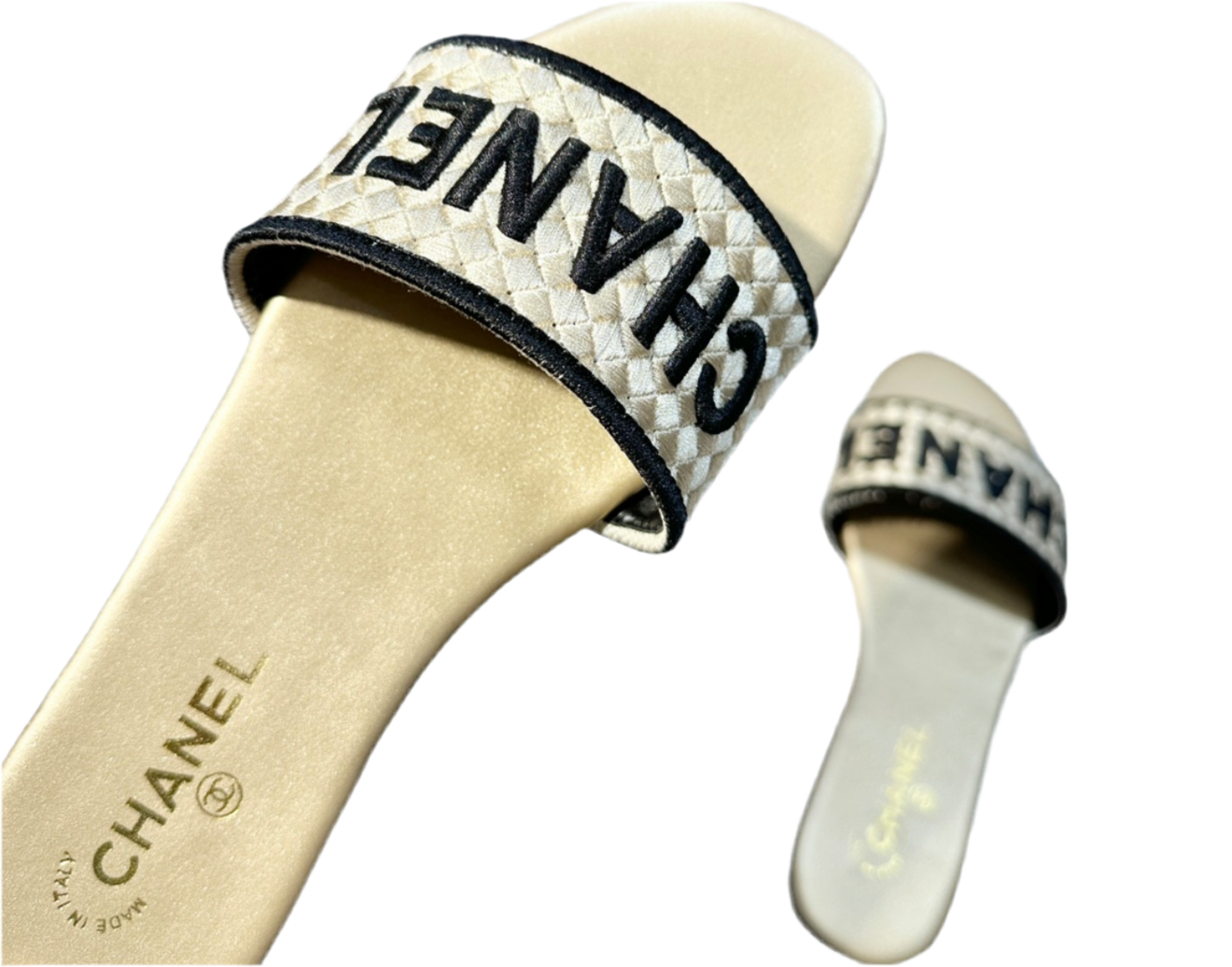 Sandals Chanel