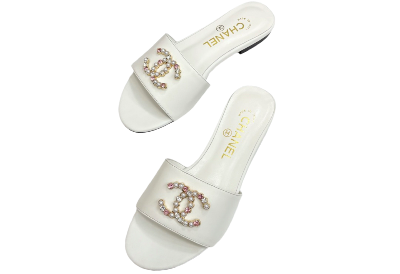 Sandals Chanel