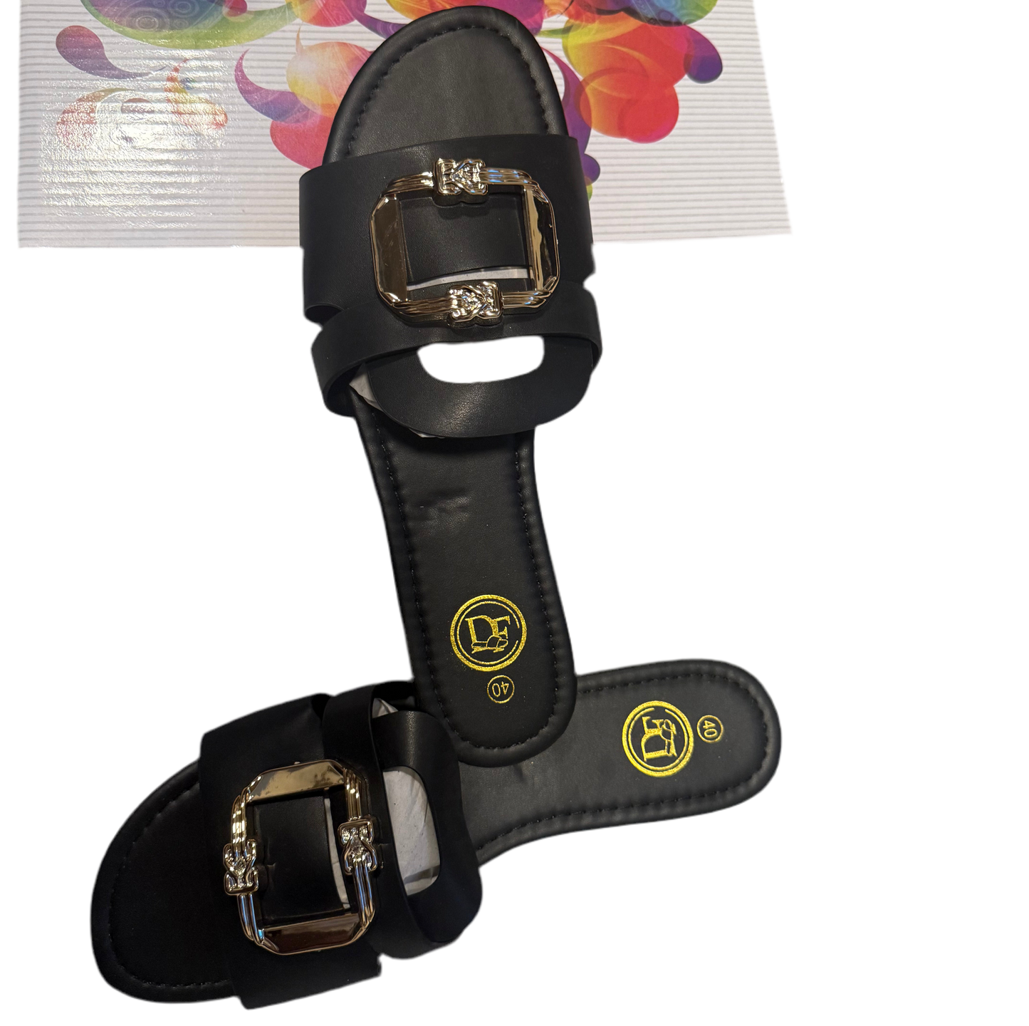 Sandals de moda planos