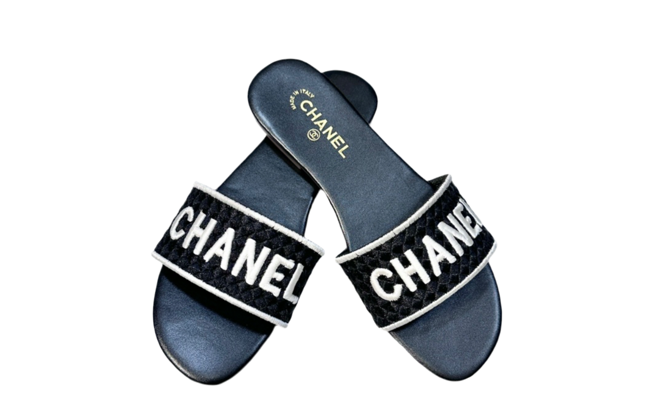 Sandals Chanel