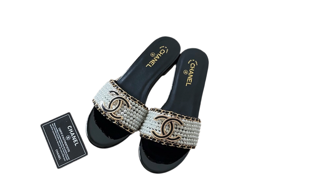 Sandals Chanel