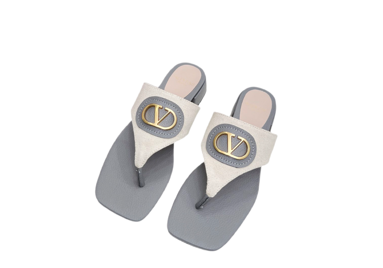 Sandals Valentino