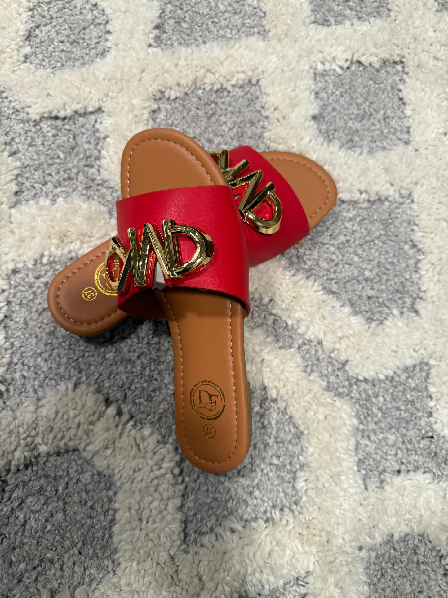 Sandals GMD