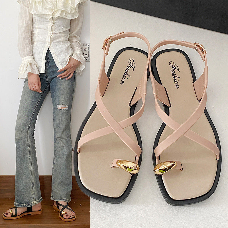 New Roman Sandals Women's Summer All-match Outwear Beach Finger Slippers 2025 Elegant Flip Flops for Women